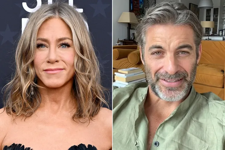 Jennifer Aniston goes Instagram-official with boyfriend Jim Curtis