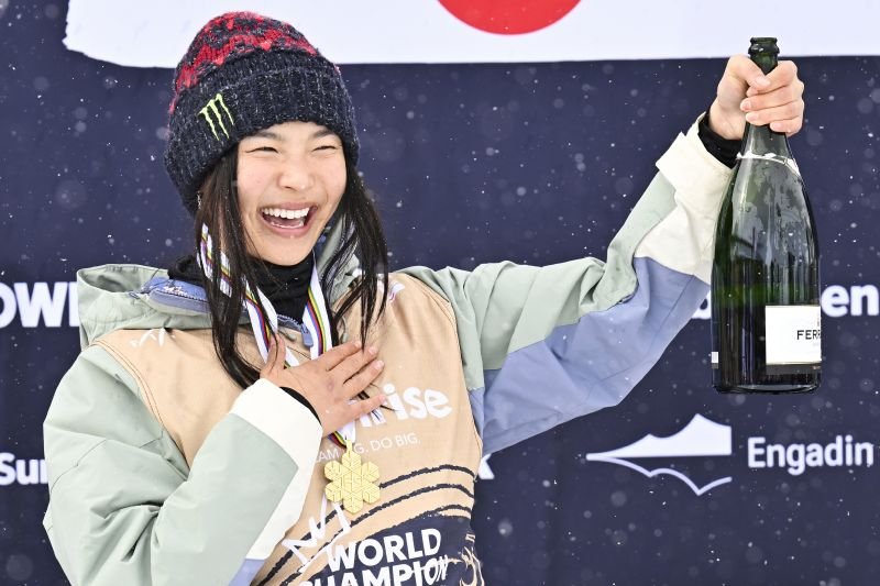Snowboarder Chloe Kim