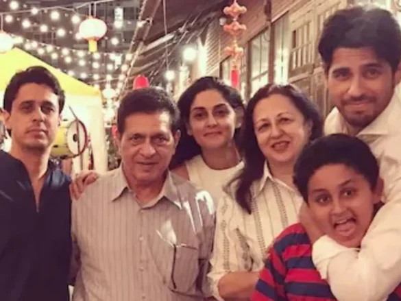Sidharth Malhotra Father Sunil Malhotra