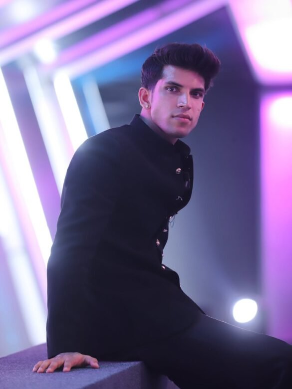 online spat between Akanksha and Himanshu